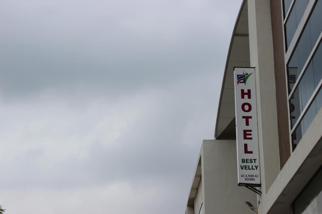 Hotel Best Velly 甘地讷格尔 外观 照片